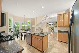 12007 Quarum Pl, Bowie, MD 20720 - Photo 10