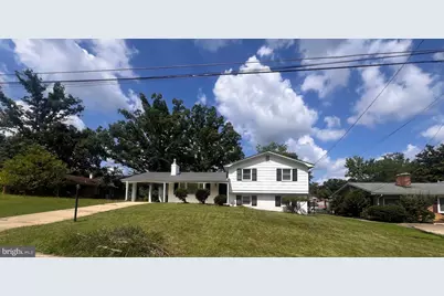 9109 Pinehurst Drive, Fort Washington, MD 20744 - Photo 2