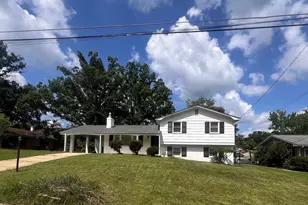 9109 Pinehurst Dr, Fort Washington, MD 20744 - Photo 2