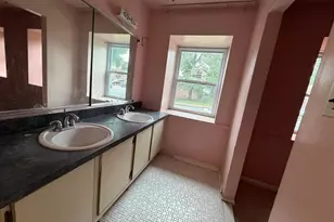 9006 Glenarden Pkwy, Glenarden, MD 20706 - Photo 22