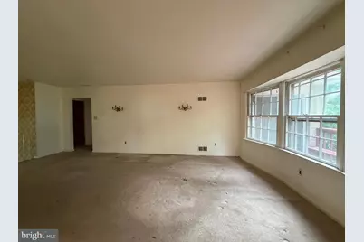 9006 Glenarden Parkway, Glenarden, MD 20706 - Photo 16