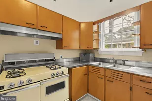 4220 Sheridan St, Hyattsville, MD 20782 - Photo 14