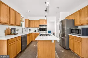 8705 Delphi Dr, Clinton, MD 20735 - Photo 18