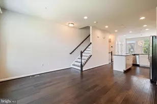 6102 Chronicle St, Hyattsville, MD 20782 - Photo 4