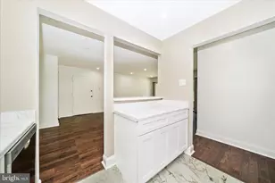 10125 Prince Pl, Upper Marlboro, MD 20774 - Photo 18