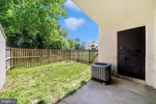 10125 Prince Pl, Upper Marlboro, MD 20774 - Photo 32