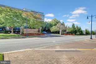 102 St Ives Pl, Oxon Hill, MD 20745 - Photo 26