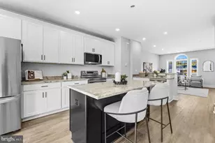 4925 Devitt Pl, Oxon Hill, MD 20745 - Photo 18