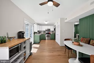 15927 Peach Walker Dr, Bowie, MD 20716 - Photo 12