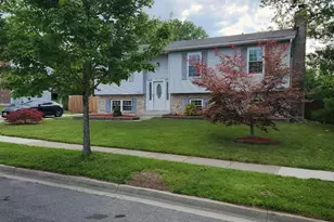 12608 Hillmeade Station Dr, Bowie, MD 20720 - Photo 2