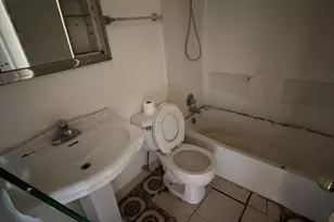 6208 Seat Pleasant Dr, Capitol Heights, MD 20743 - Photo 18