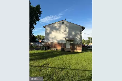 6208 Seat Pleasant Drive, Capitol Heights, MD 20743 - Photo 4