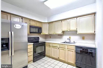 9200 Edwards Way #212, Hyattsville, MD 20783 - Photo 8