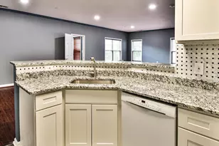 3128 Bellamy Way, Suitland, MD 20746 - Photo 12