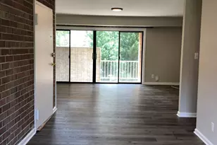 6018 Westchester Dr, College Park, MD 20740 - Photo 2