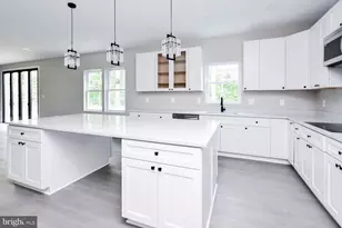 16311 Ayrwood Ln, Bowie, MD 20716 - Photo 4