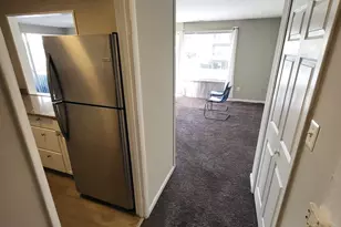 554 Wilson Bridge Dr, Oxon Hill, MD 20745 - Photo 2