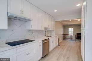 5943 Surratts Village Dr, Clinton, MD 20735 - Photo 14