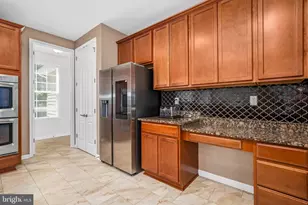 8800 Trumps Hill Rd, Upper Marlboro, MD 20772 - Photo 16