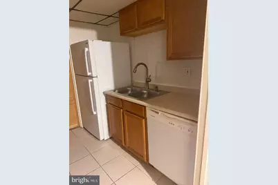 8675 Seasons Way #2-11C, Lanham, MD 20706 - Photo 6
