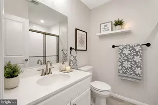 1052 Owens Rd, Oxon Hill, MD 20745 - Photo 12