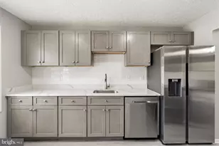 2034 N Anvil Ln, Temple Hills, MD 20748 - Photo 6
