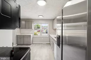 2034 N Anvil Ln, Temple Hills, MD 20748 - Photo 8