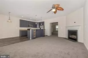 906 Hall Station Dr, Bowie, MD 20721 - Photo 14
