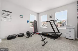 10533 Jim Lovell Ln, Lanham, MD 20706 - Photo 28