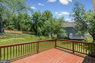 7001 Bishop Dr, Capitol Heights, MD 20743 - Photo 28