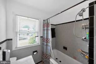 6509 Parkway Ct, Hyattsville, MD 20782 - Photo 4