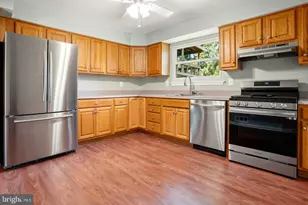 11910 Callow Terrace, Laurel, MD 20708 - Photo 10