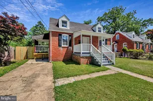 9035 48th Pl, College Park, MD 20740 - Photo 1