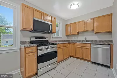 9035 48th Place, College Park, MD 20740 - Photo 4