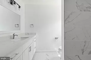 3704 42nd Ave, Brentwood, MD 20722 - Photo 22