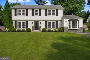2712 Filbert Ln, Bowie, MD 20715 - Photo 2