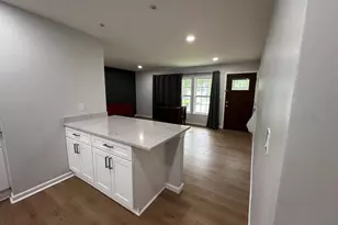 6407 85th Ave, New Carrollton, MD 20784 - Photo 4