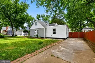 6903 Shepherd St, Hyattsville, MD 20784 - Photo 2