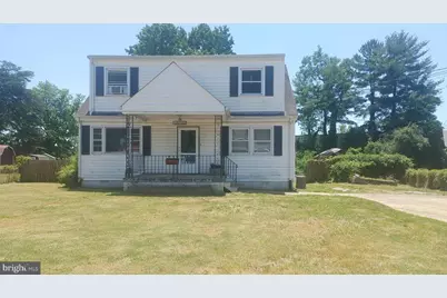 8105 Jordan Park Boulevard, District Heights, MD 20747 - Photo 1
