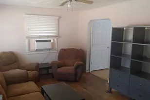8105 Jordan Park Blvd, District Heights, MD 20747 - Photo 2