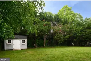 12007 Twin Cedar Ln, Bowie, MD 20715 - Photo 2
