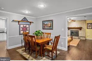 12007 Twin Cedar Ln, Bowie, MD 20715 - Photo 14