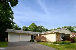 12007 Twin Cedar Ln, Bowie, MD 20715 - Photo 20