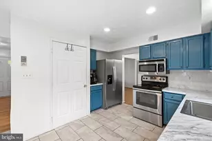 12639 Hillmeade Station Dr, Bowie, MD 20720 - Photo 20