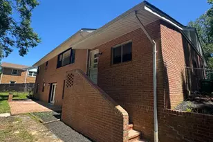 5911 Lambert Dr, Temple Hills, MD 20748 - Photo 22