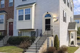 3727 Wilkinson Dr, Suitland, MD 20746 - Photo 2