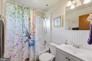 9900 Santa Cruz St, Lanham, MD 20706 - Photo 14