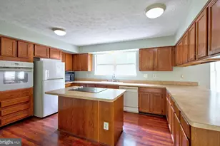 10711 Featherstone Dr, Fort Washington, MD 20744 - Photo 14