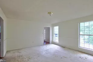 10711 Featherstone Dr, Fort Washington, MD 20744 - Photo 6