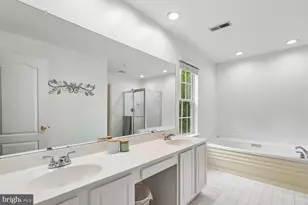 8006 Oat Chase Ln, Bowie, MD 20715 - Photo 18